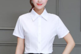 白色襯衫搭配什么褲子好？女白襯衫搭配什么外套好？
