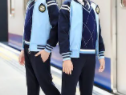 中小學學生有必要統一定制校服？
